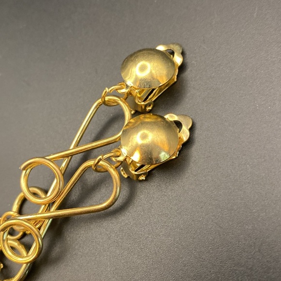 Unique Gold Pearl Drop Earrings - Picture 5 of 6